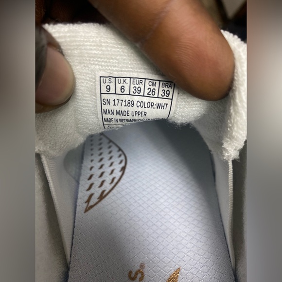 NWOT Skechers Women's Arch FIT Arcade-ON My Way Sneaker, White, Size 9, I77189 - Picture 14 of 14